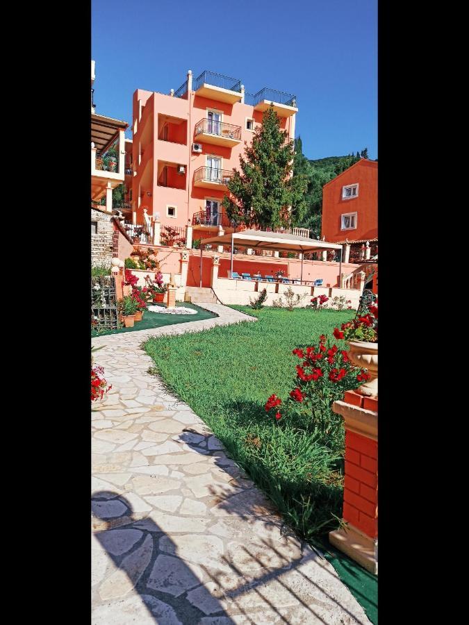 Corfu Sunflower Apartments Benitses  Extérieur photo